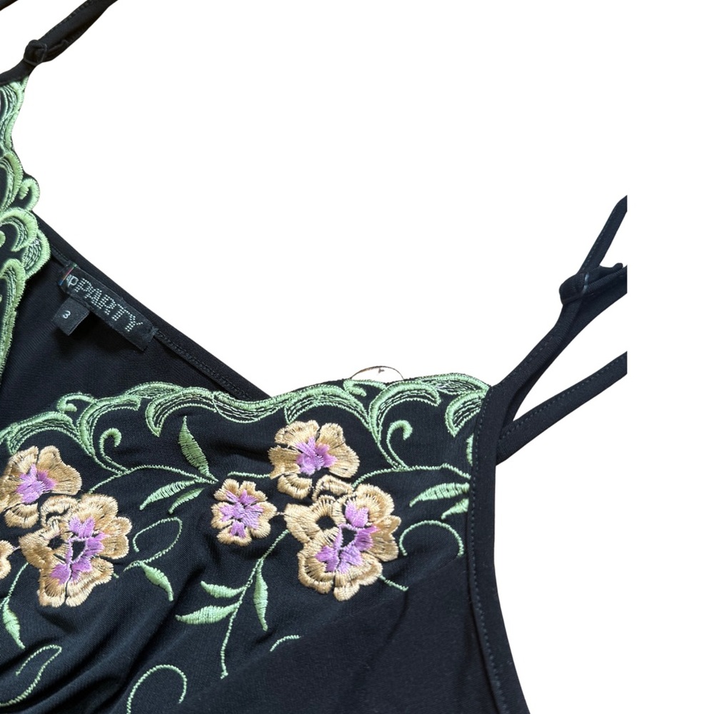 Jump Floral Camisole - Picture 3 of 5